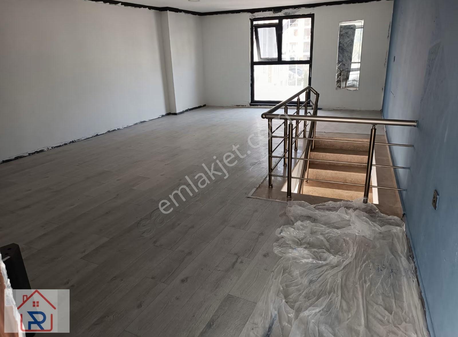 Relax Tr'den İki Katlı Köşe Ofis - Görsel 13
