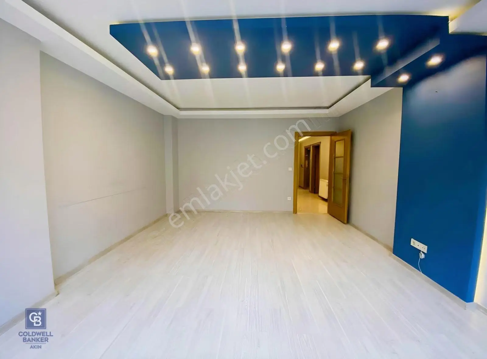 Yenidoğan Merkez Caddede 3+1 Arakat E. Banyolu Kiralık - Görsel 9