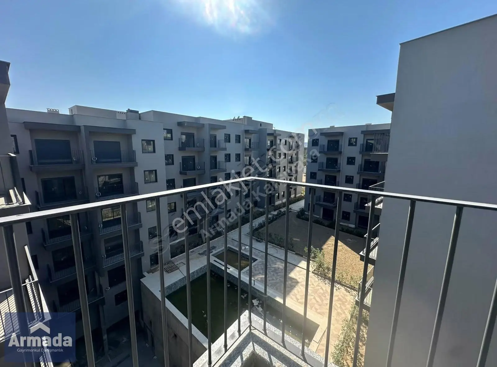 Gaziemir Aktepe Biva Docs Site İçinde Havuzlu Satılık 1+1 Daire - Görsel 12