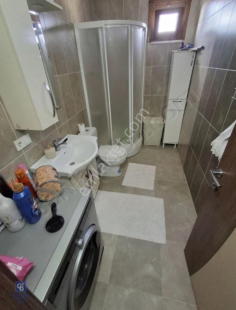 Yenidoğan Mahallesinde Ferah Geniş Satılık Üst Dubleks Daire - Görsel 27