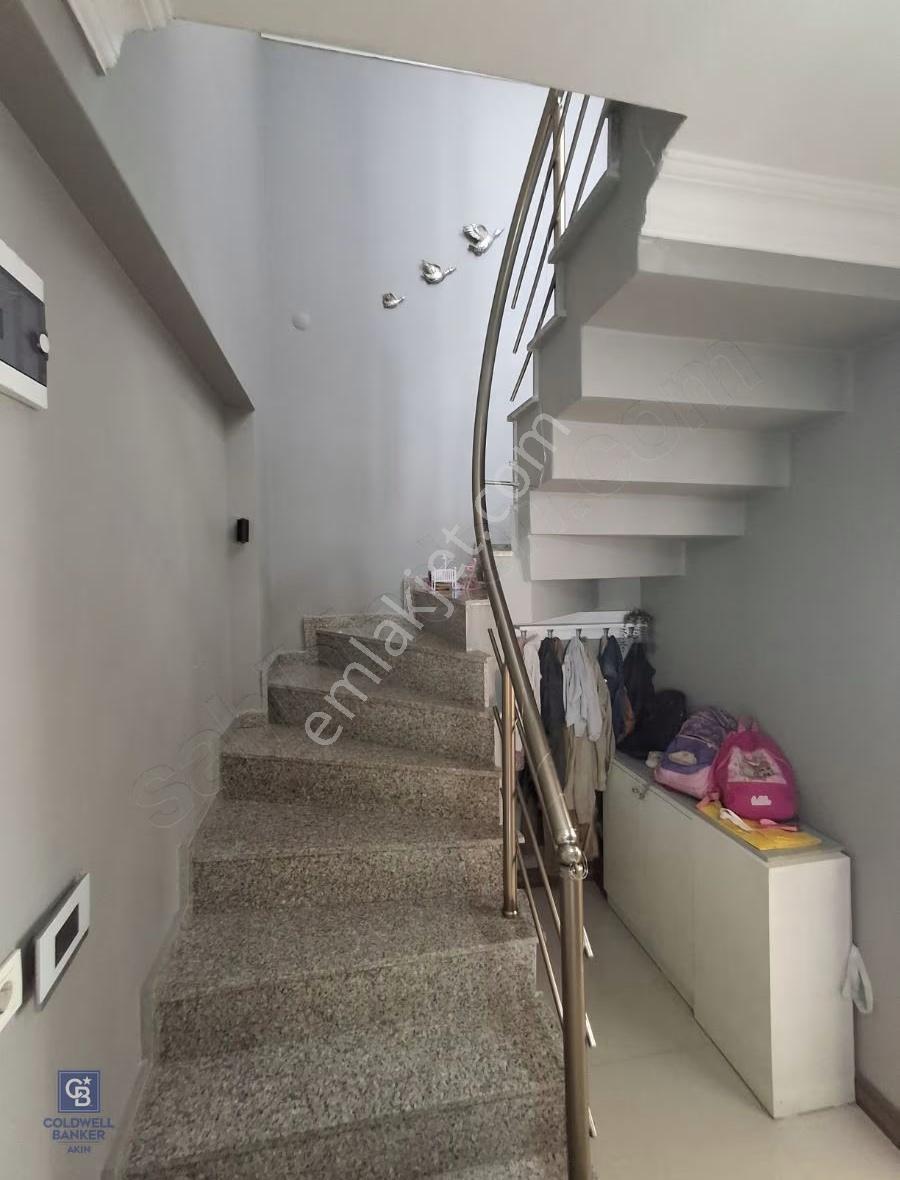 Yenidoğan Mahallesinde Ferah Geniş Satılık Üst Dubleks Daire - Görsel 7