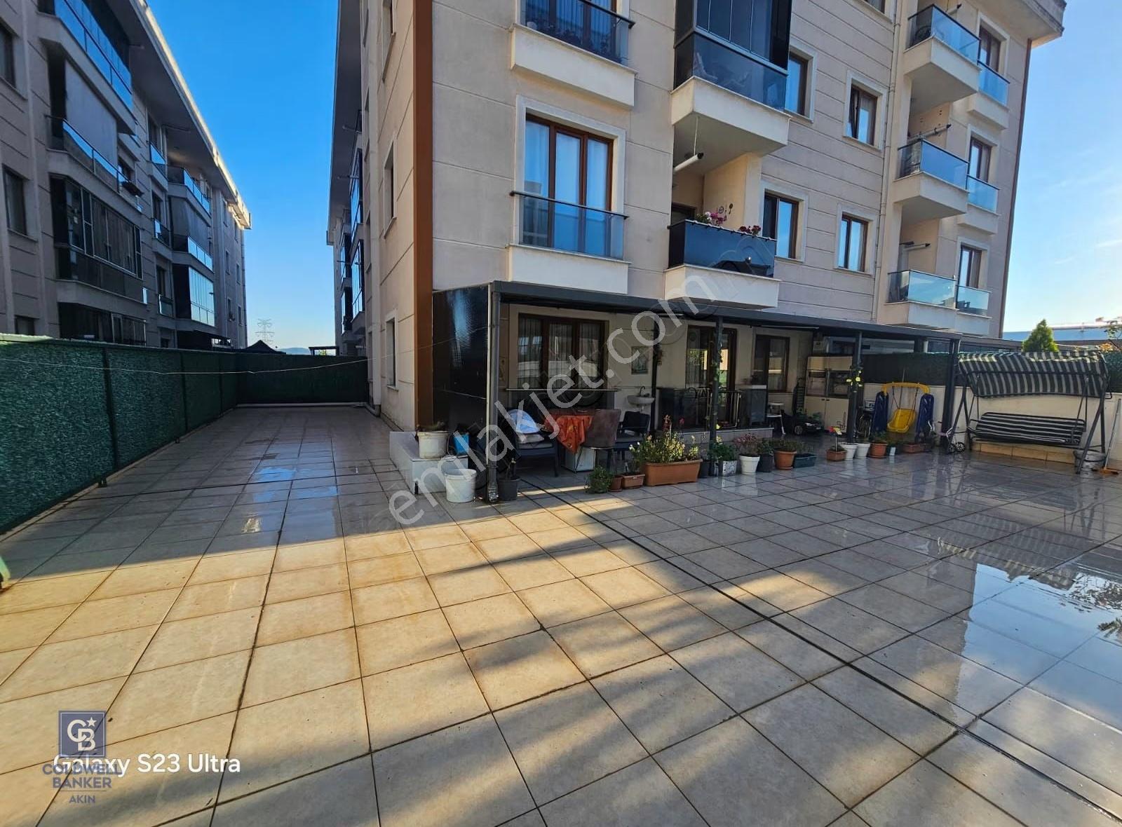 Cadde Üzerinde Teraslı Satılık Daire - Görsel 18