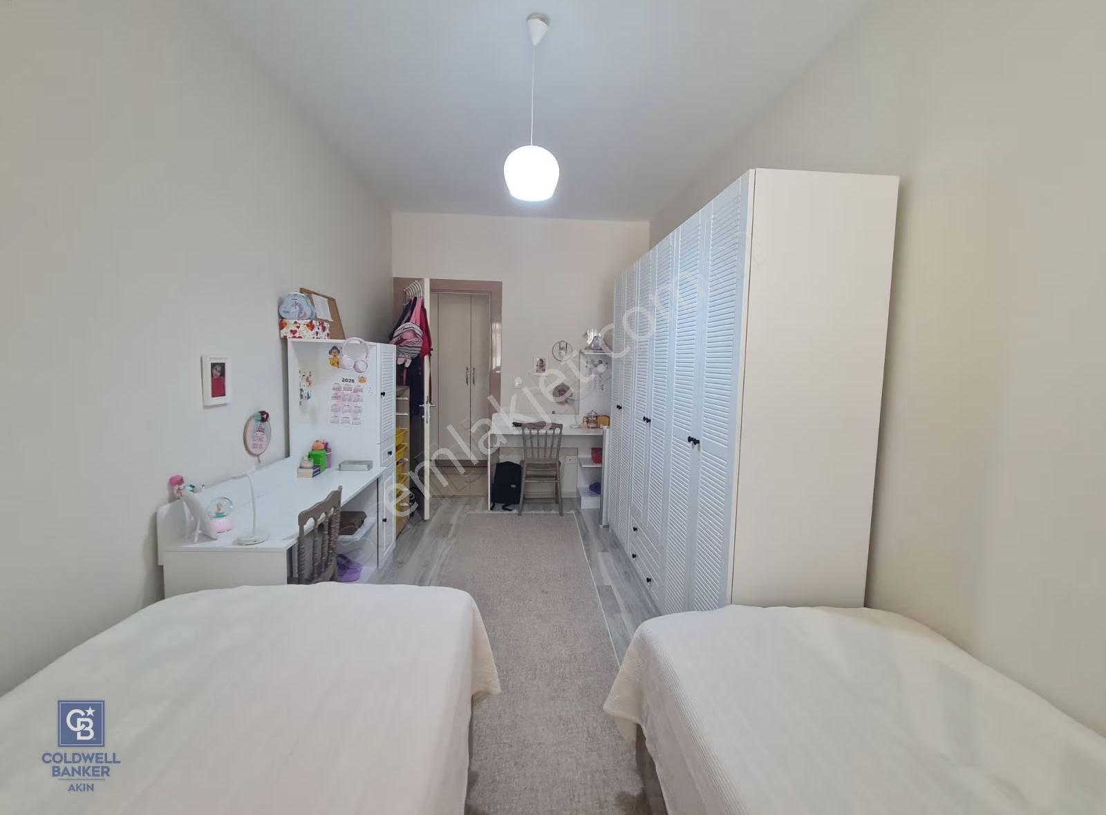 Cadde Üzerinde Teraslı Satılık Daire - Görsel 22