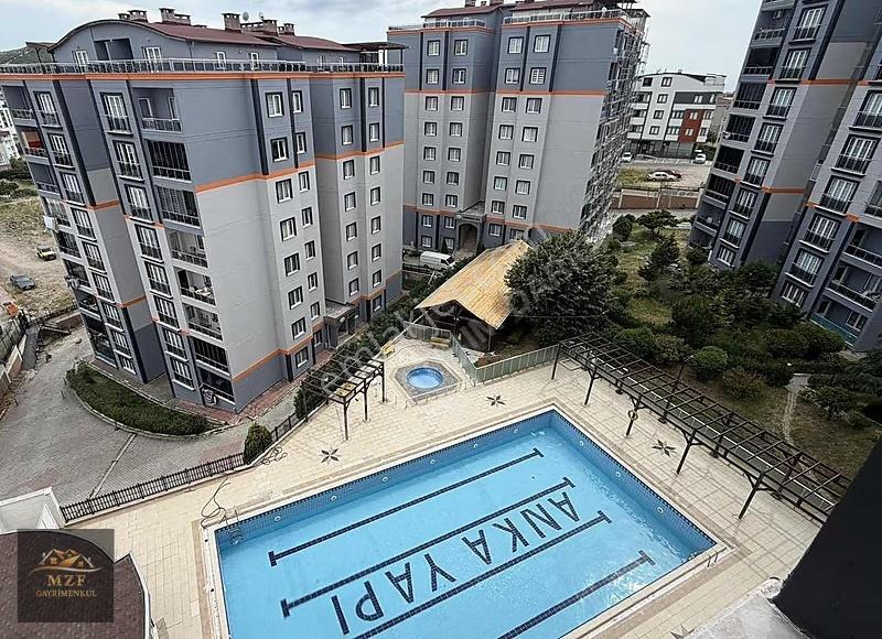 Göktürk Evlerinde 3+1 140 M2 İçi Komple 0 Havuz Cephe Arakat