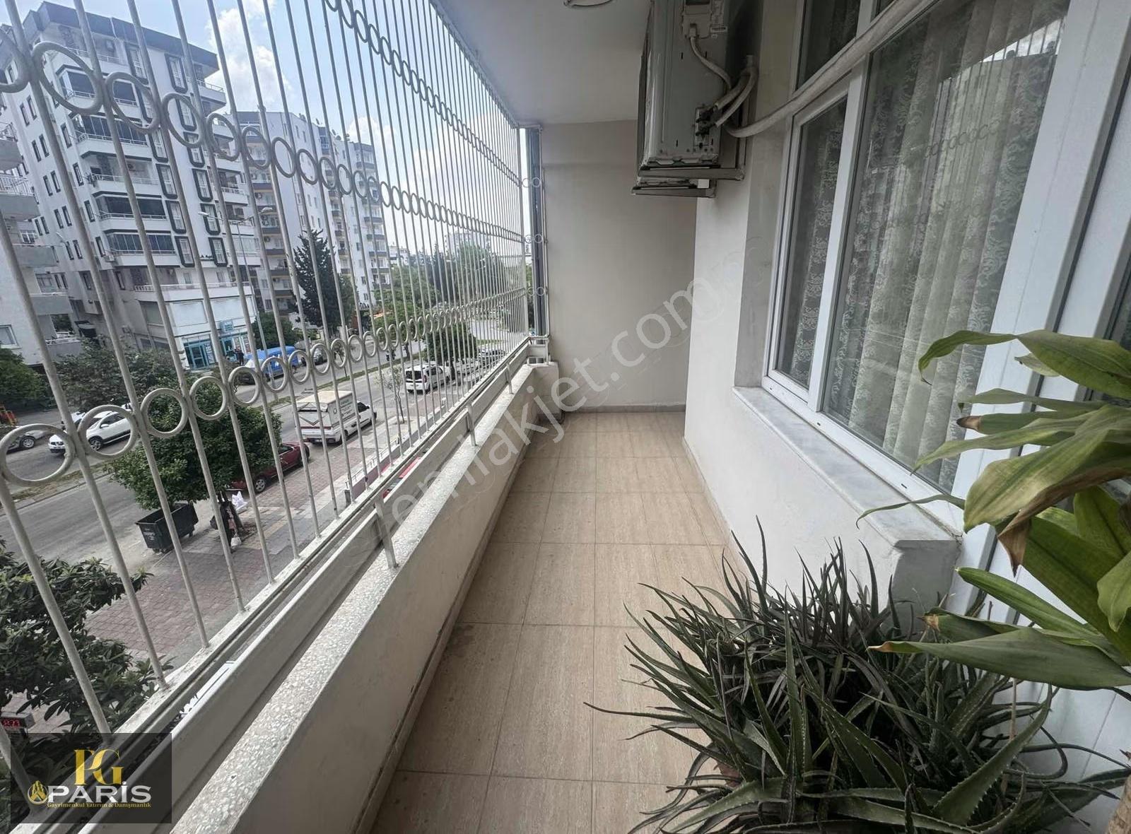 Paris'ten Bulvar Üzeri Geniş 3+1 Satılık Daire !!!!