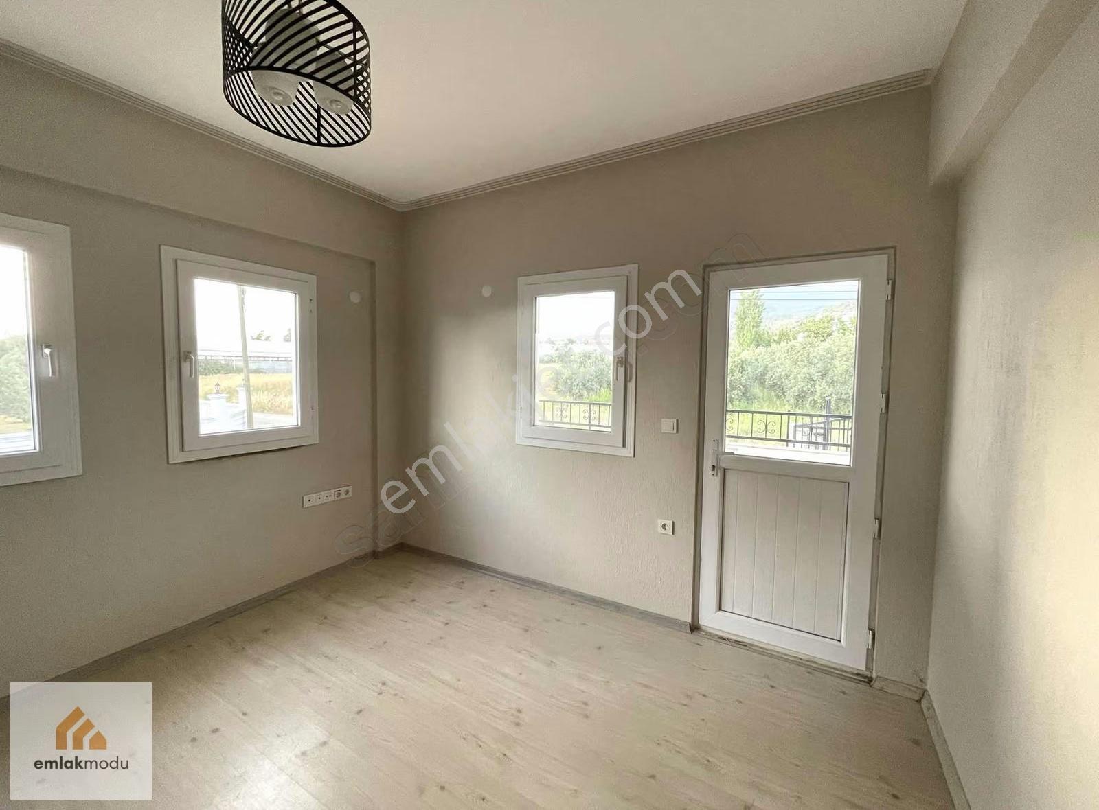 Fethiyede Kısmi Eşyalı Giriş Kat Bahçeli Kiralık Daire - Görsel 14