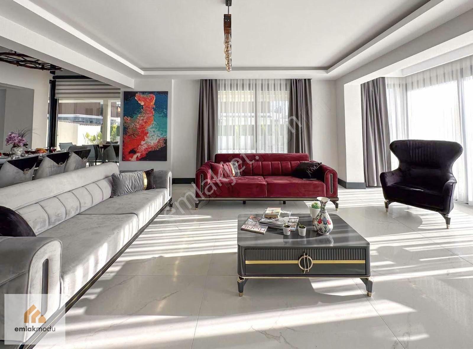 Denize Yürüme Mesafesinde | Özel Havuzlu, Full Eşyalı Lüks Villa - Görsel 20