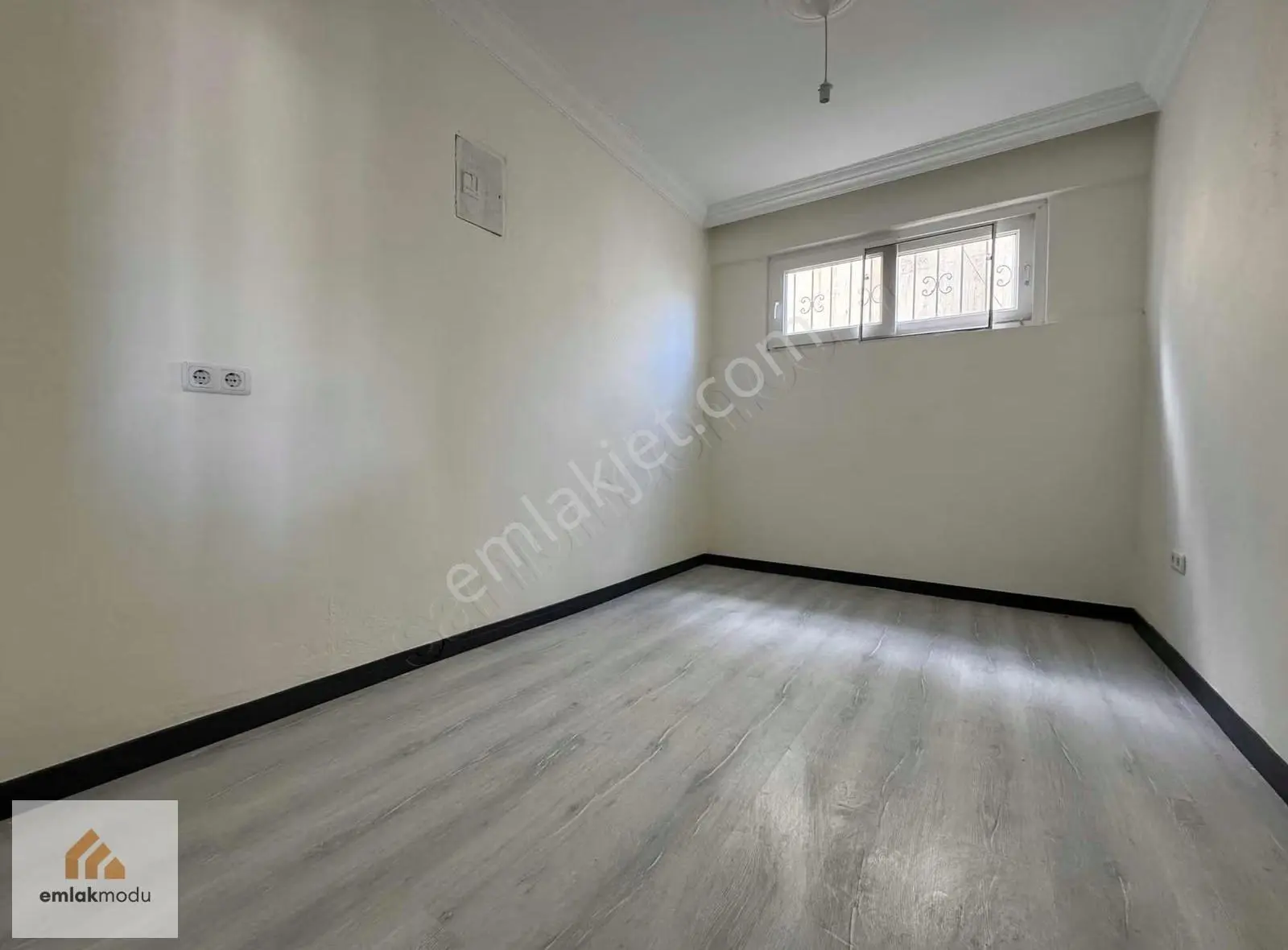Patlangıç Mahallesi'nde 6+2 Tek Tapu 2 Daire Satılık - Görsel 33