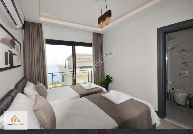 Kalkanın Zirvesinde! Full Deniz Manzarası, Ultra Lüks Villa - Görsel 31