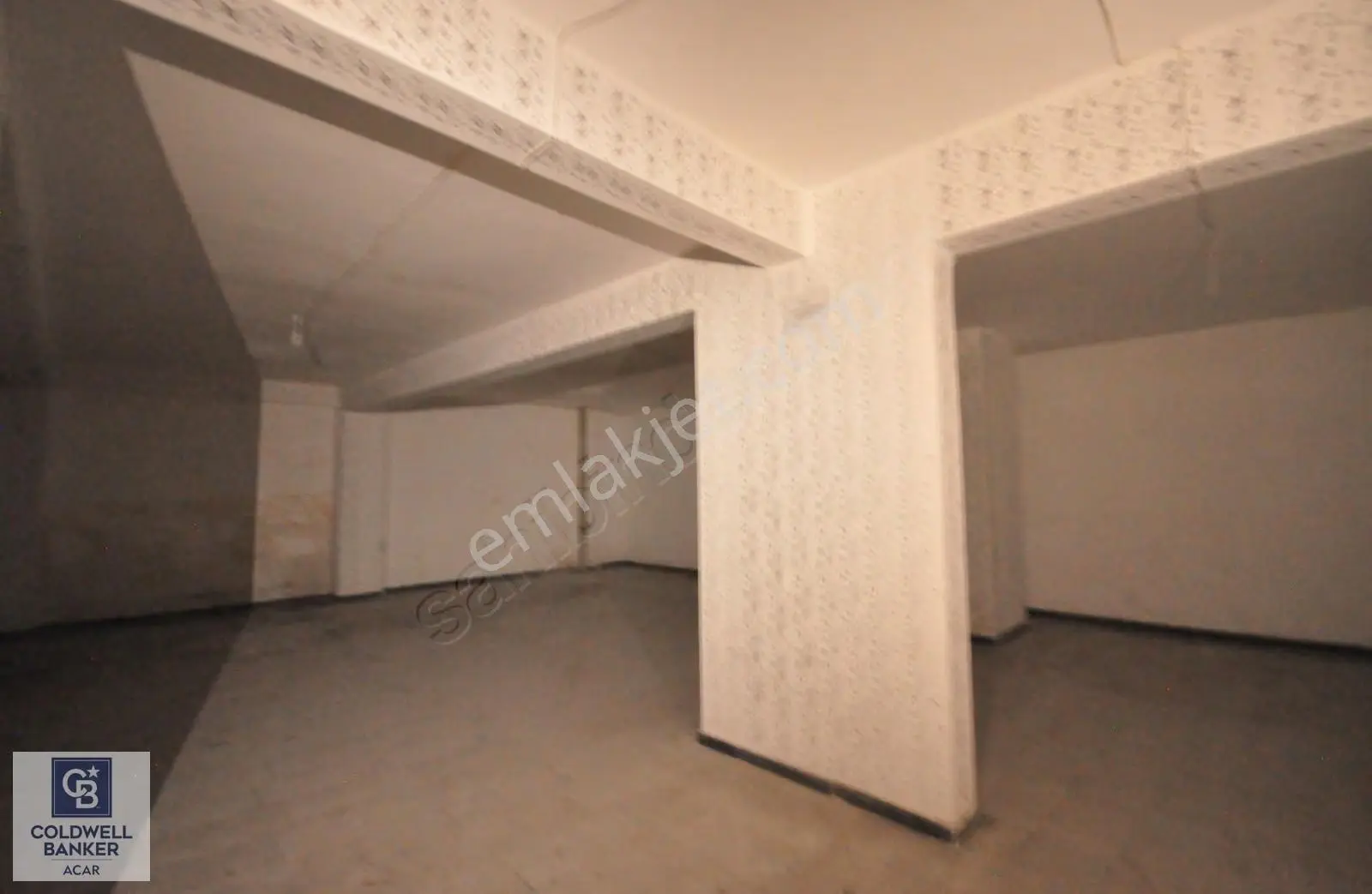 Cb Acar'dan Atakent'te 1.040 M² Dev Kiralık Dükkan - Görsel 5
