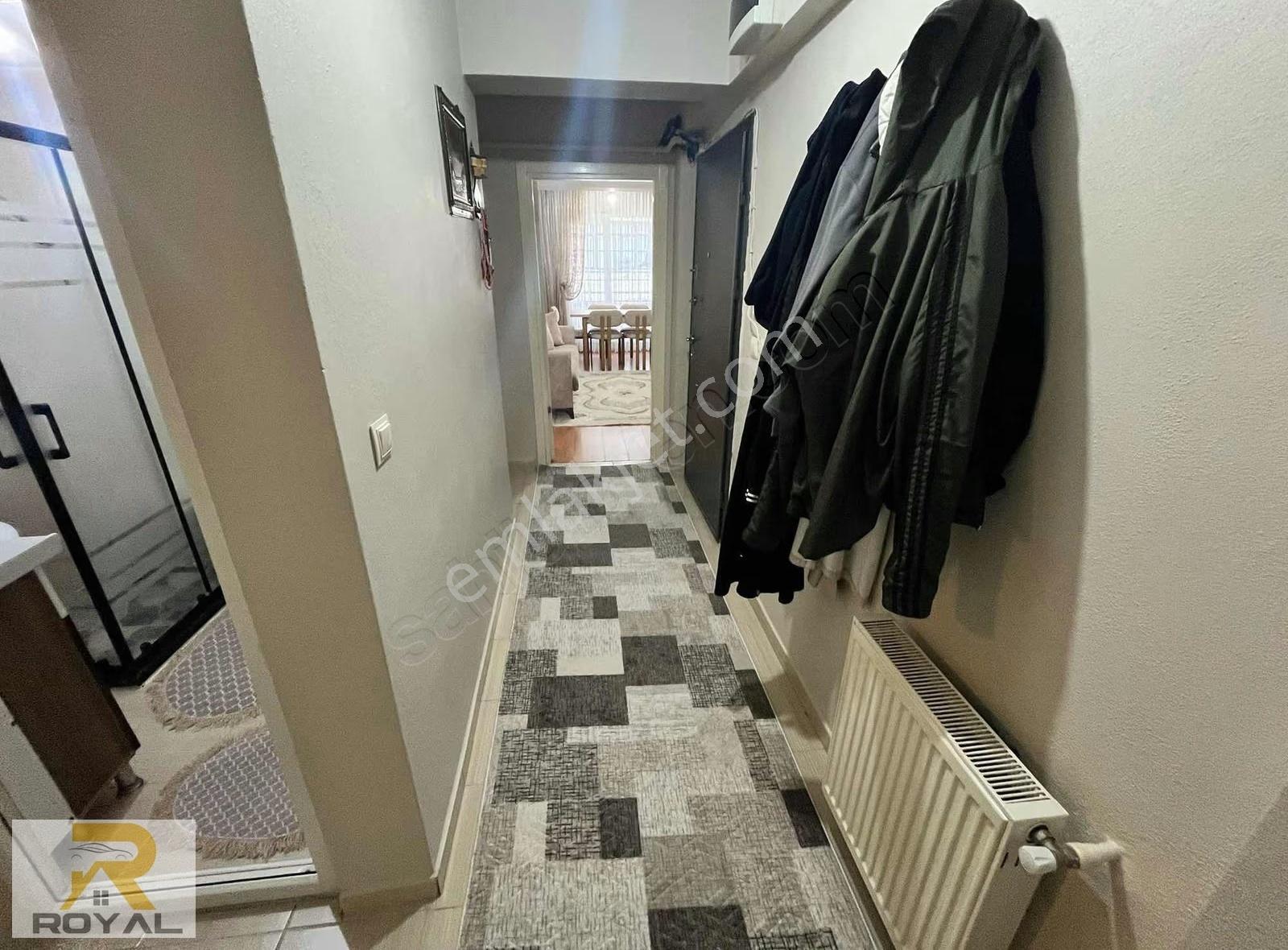 Royal'den Atatrük Mah'de 2+1 90 M2 Kullanışlı Balkonlu Ara Kat - Görsel 27