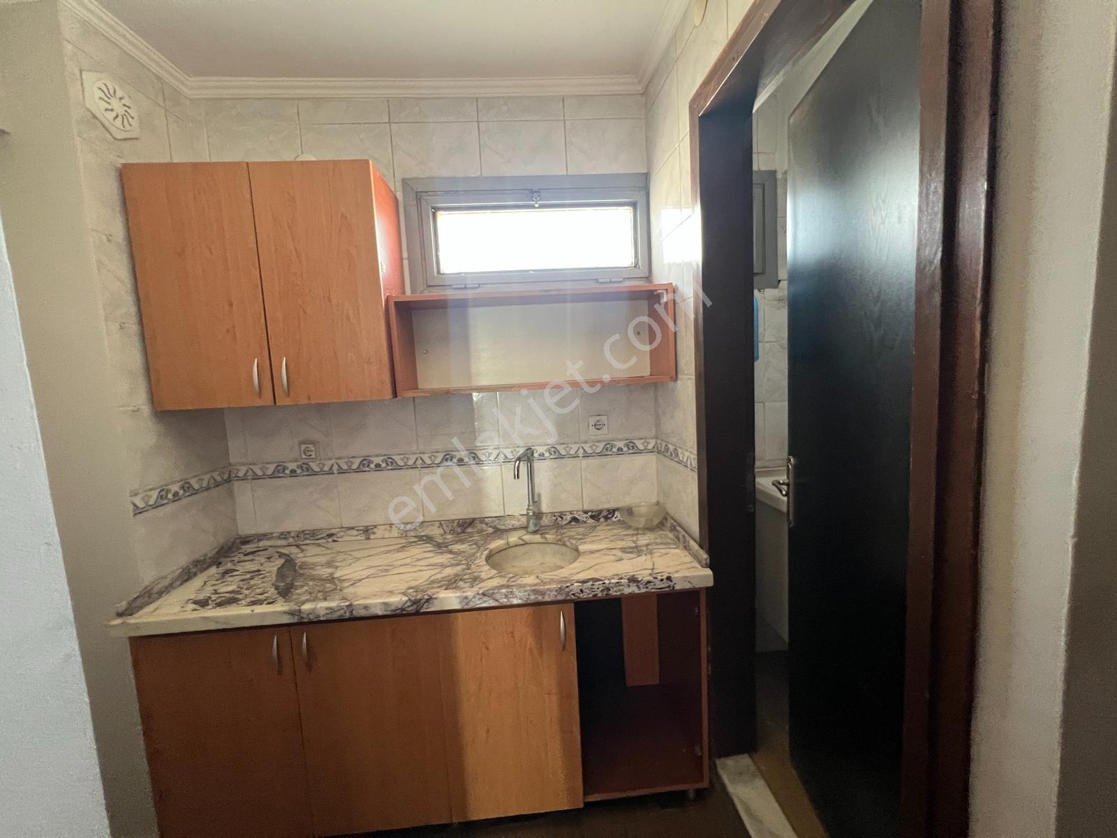 Hitay Plaza'da Çift Daire Toplam 200 M2 Satılık Ofis - Görsel 18