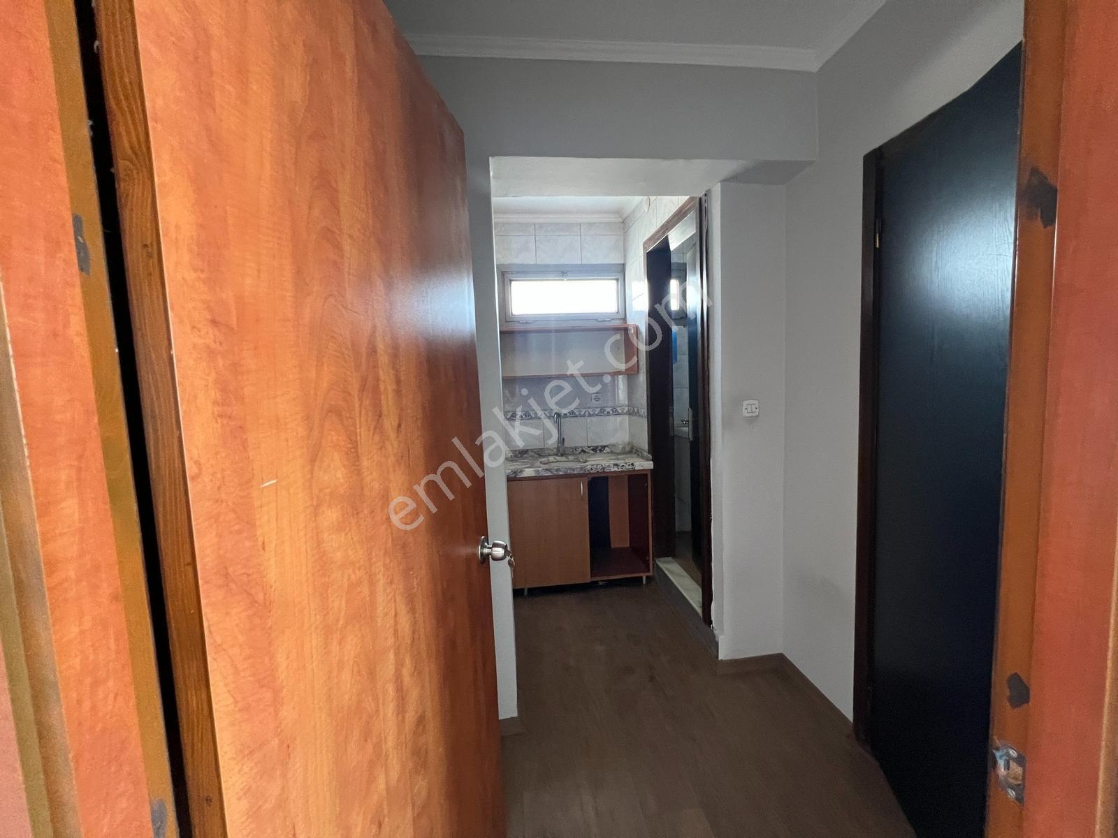 Hitay Plaza'da Çift Daire Toplam 200 M2 Satılık Ofis - Görsel 20
