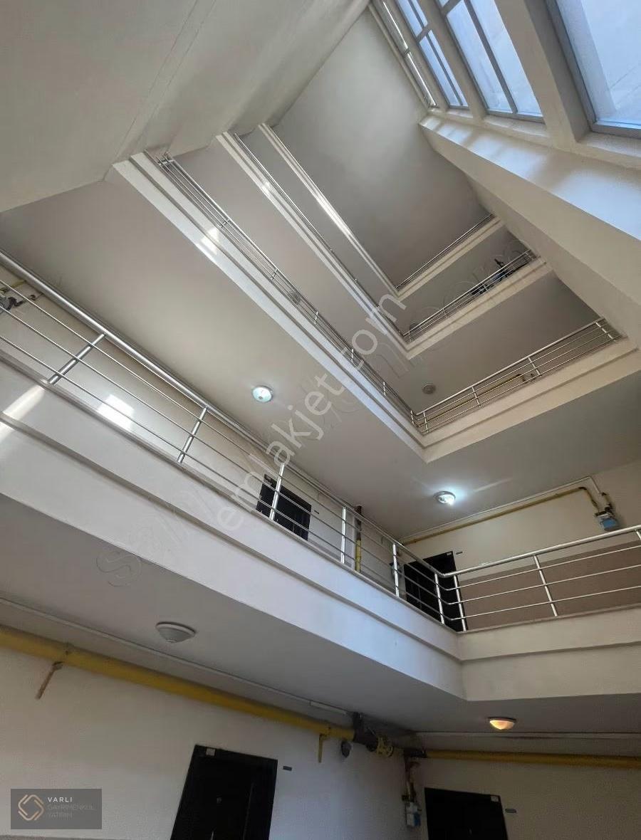 Görükle Hilton 16 Da Havuzlu 2+1 Köşe Daire - Görsel 4