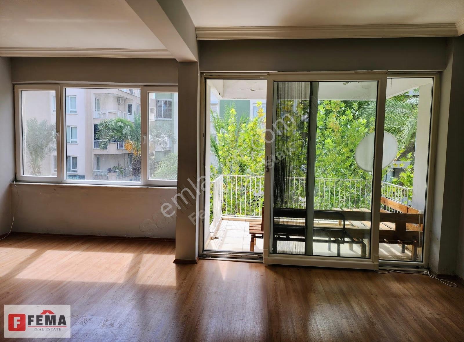 Bahçelievlerde Kiralık 2+1 Ara Kat Daire - Asansörlü - Görsel 8