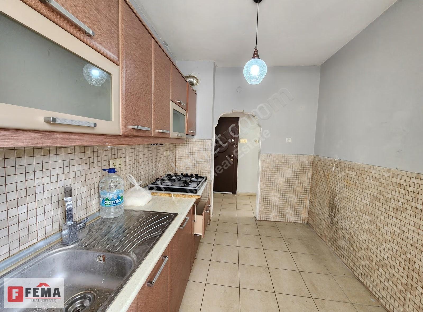 Bahçelievlerde Kiralık 2+1 Ara Kat Daire - Asansörlü - Görsel 17