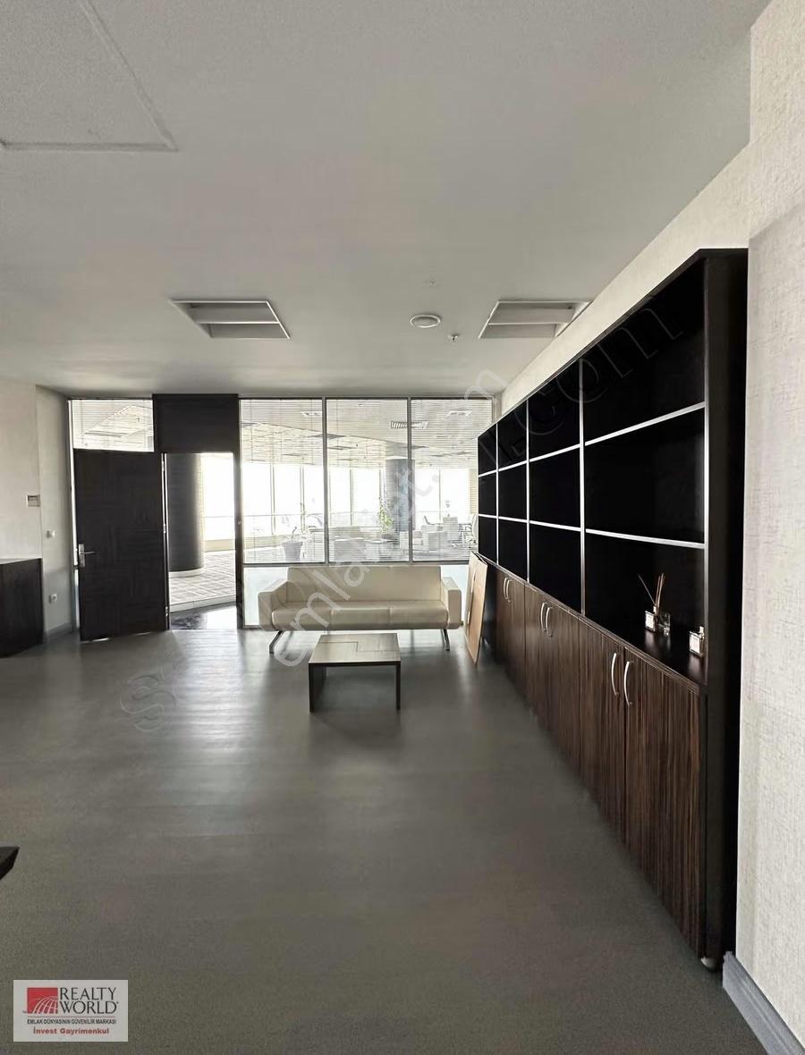 Tekstılkent Koza Plaza'da Full Mobılyalı 352m2 Yüksek Kat Ofis - Görsel 10