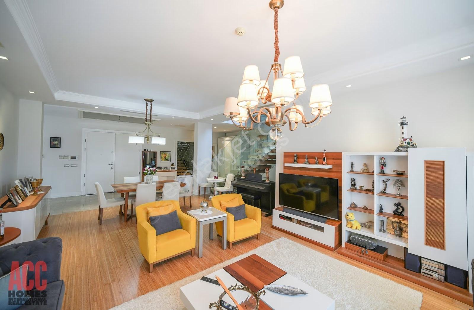 Acc Homes'tan Lara Hılls'te Eşyalı Kiralık Havuzlu 5+1 Villa - Görsel 25