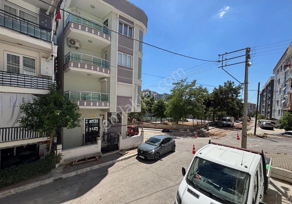 Buca Dokuzeylül Ünv.tınaztepe Kampüsü Yakını 1+1 Yeni Bina Doğalgazlı Daire - Görsel 3