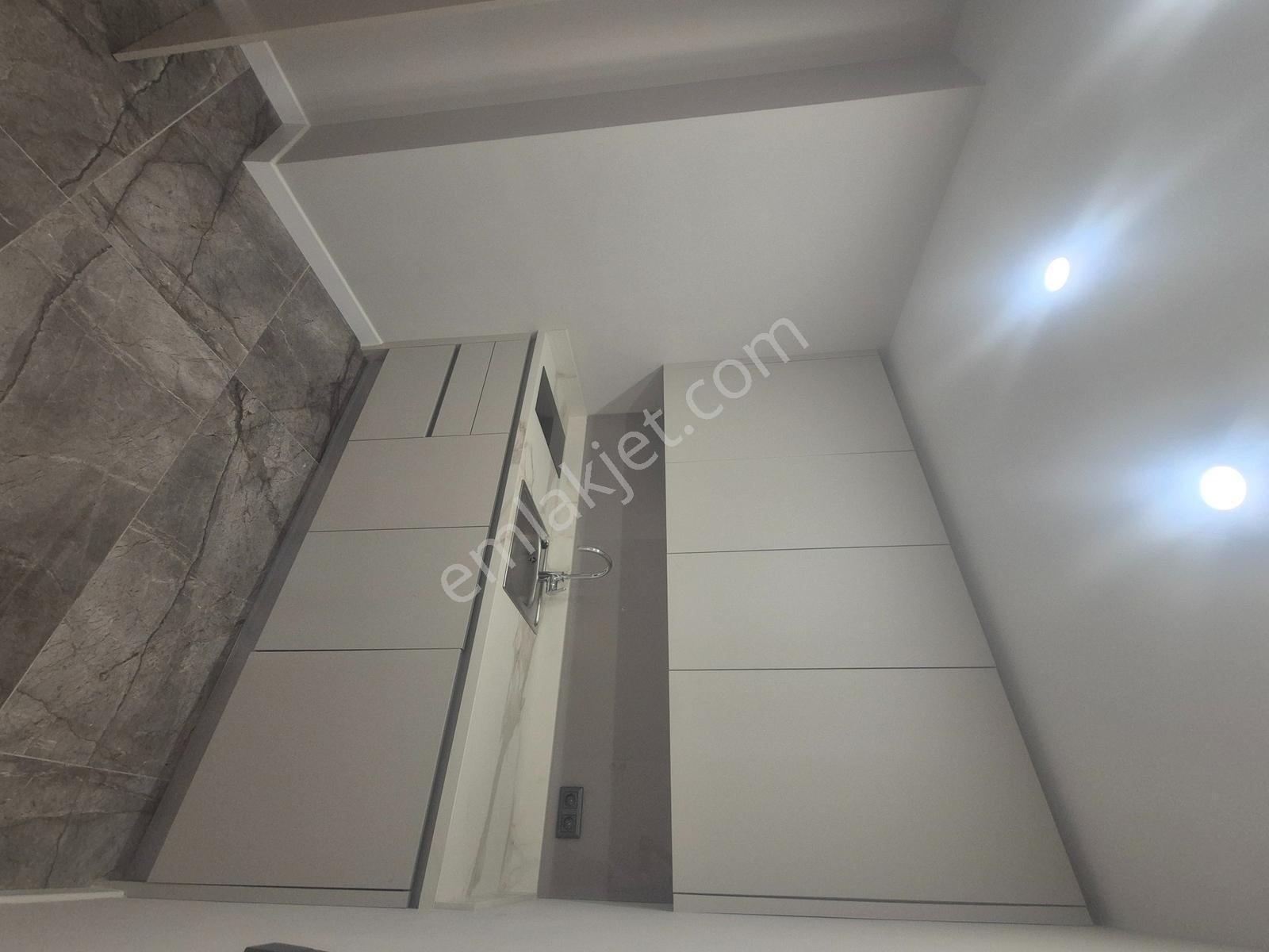 Beylikdüzü Barış Mh. E-5 Üzeri Büro&ofis Kiralık - Görsel 18