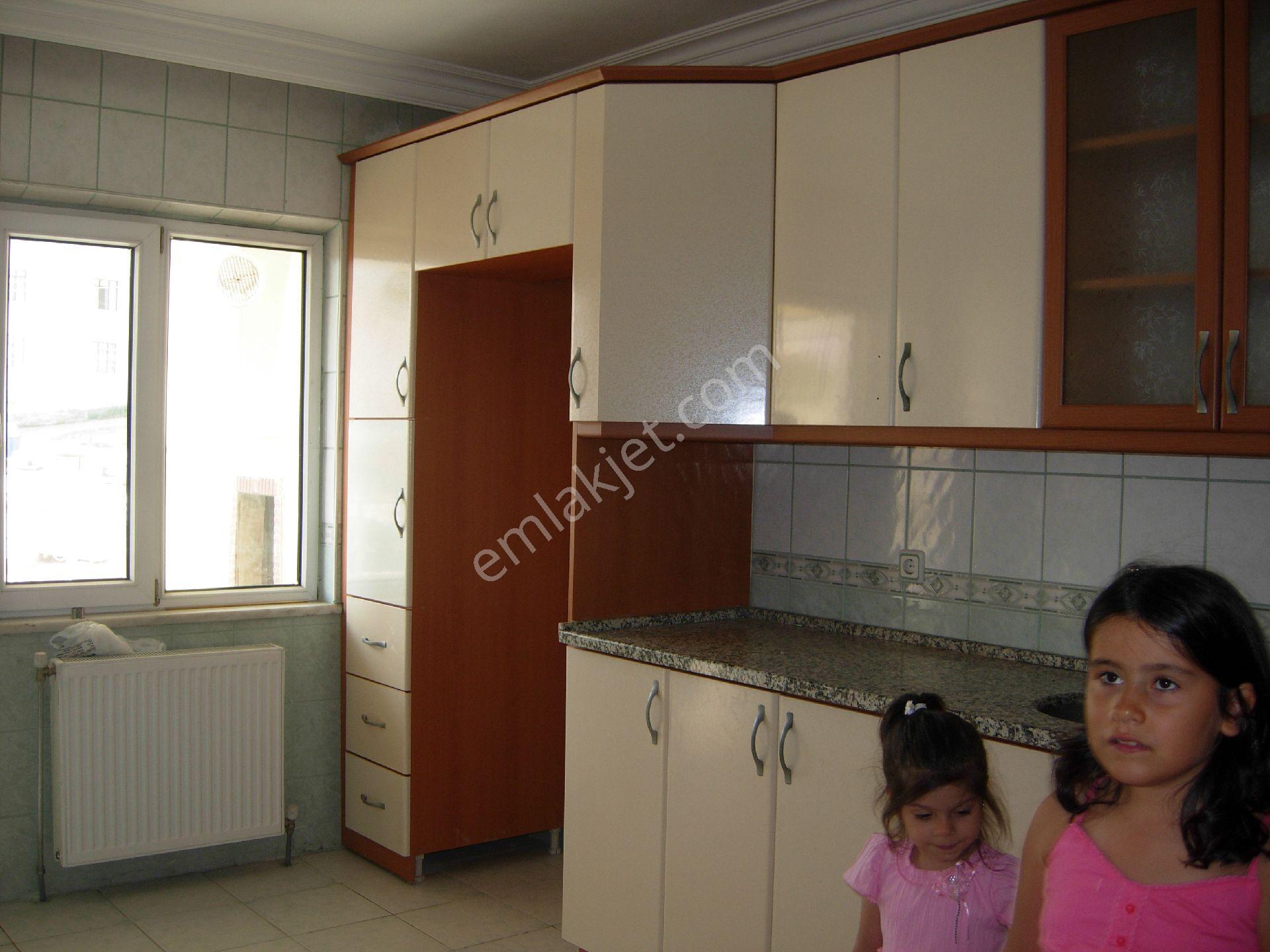 Merkezde Asansörlü Merkezî Isıtmalı 3+1 - Görsel 3