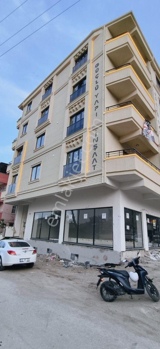 Altıeylülde Prestijli Lokasyonda Geniş Ve Ferah 1+1 Daireler