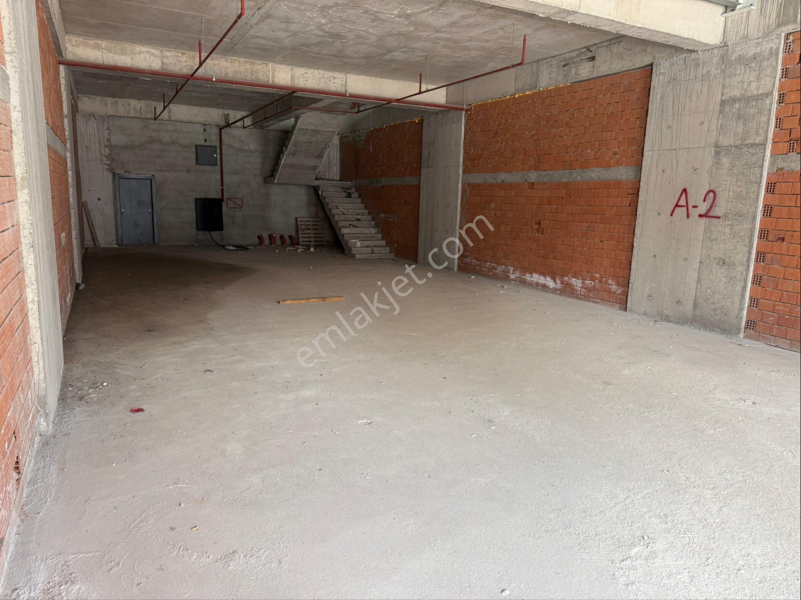 Cadde Üzeri Dükkan İşyeri - Görsel 7