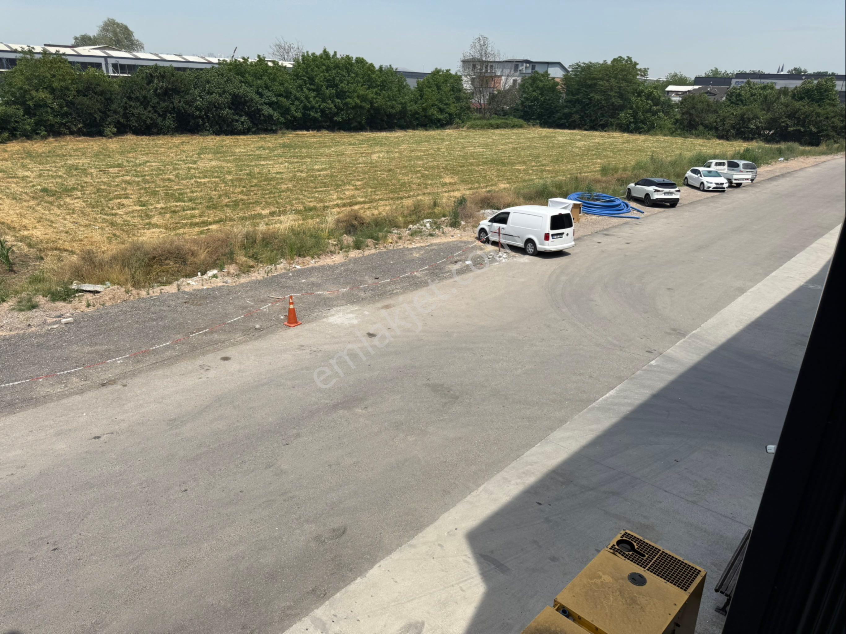 Cadde Üzeri Dükkan İşyeri - Görsel 29
