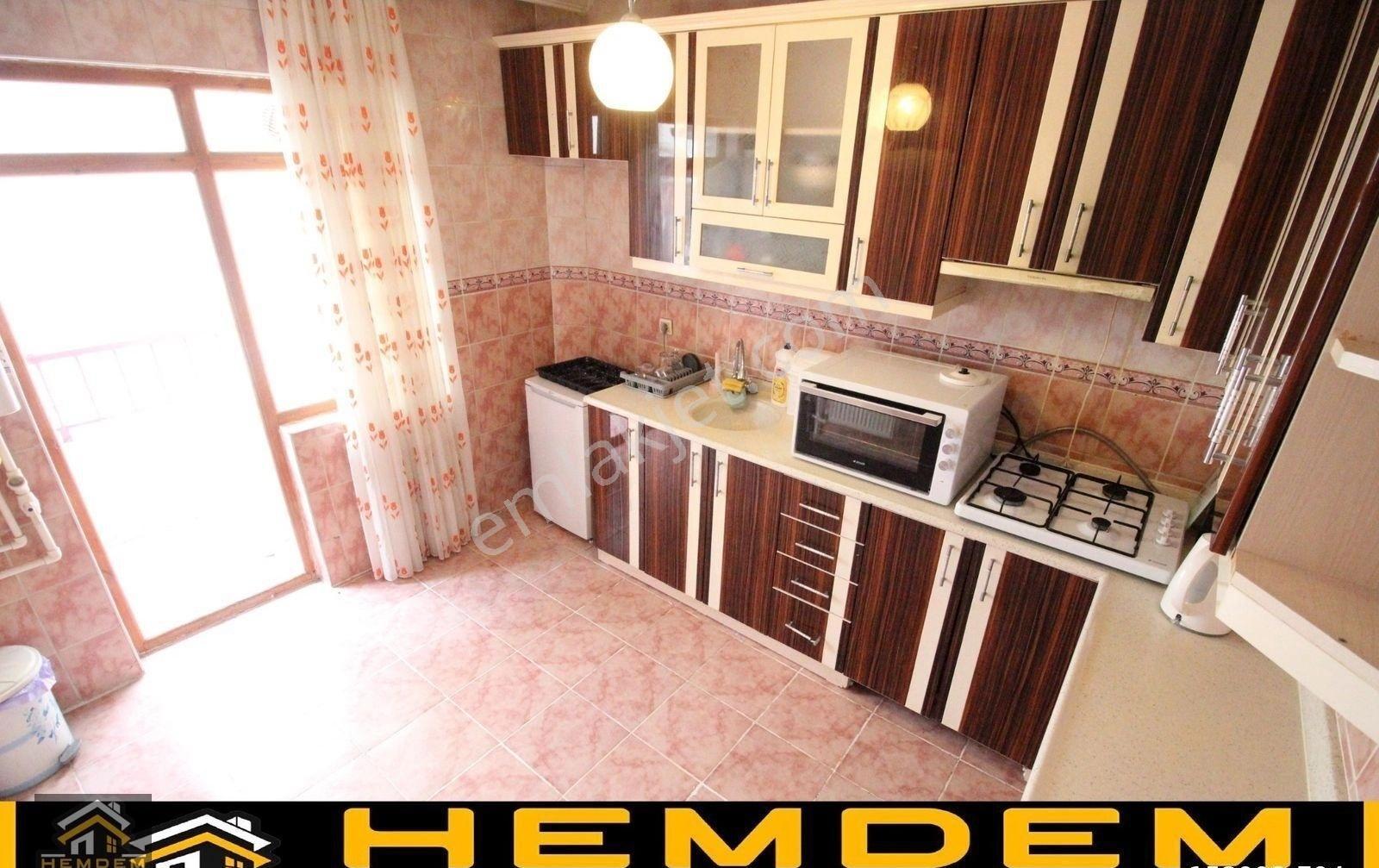 Hemdem Gayrimenkul'den Süvari'de Ahimesut Bulvarı Yanı Cadde Üzerinde Ara Katta 2+1 Kiralık Daire