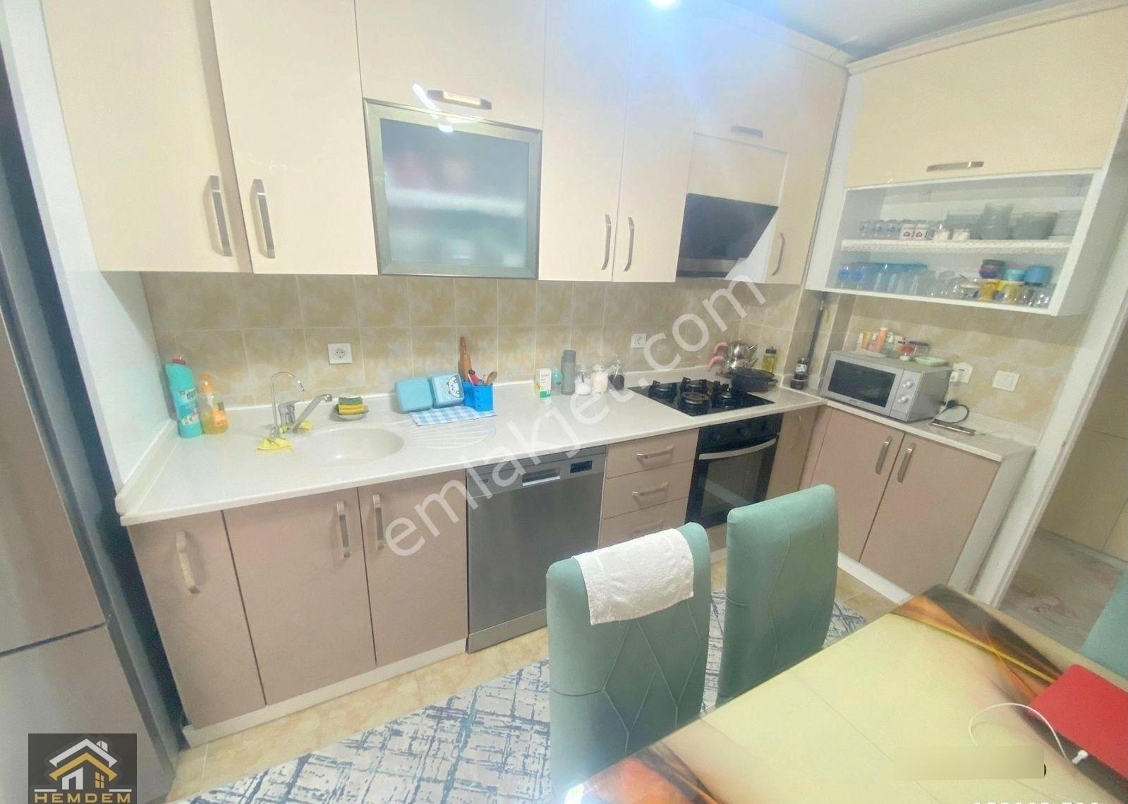 Hemdem Gayrimenkul'den Topçu'da Merkezi Konumda 3+1 Satılık Daire - Görsel 11