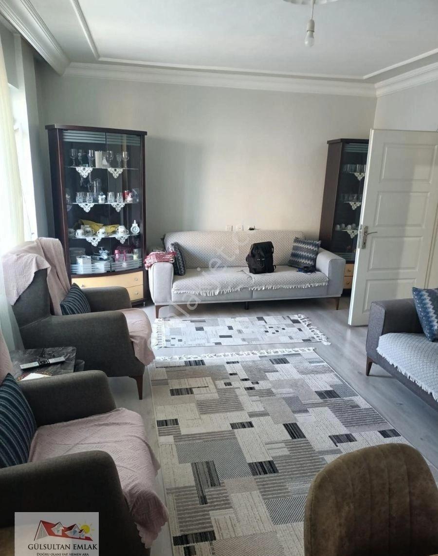 Gülsultan Emlak ' Tan Tekirdağ Süleymanpaşa Çarşı Merkez Satılık 2+1 Daire