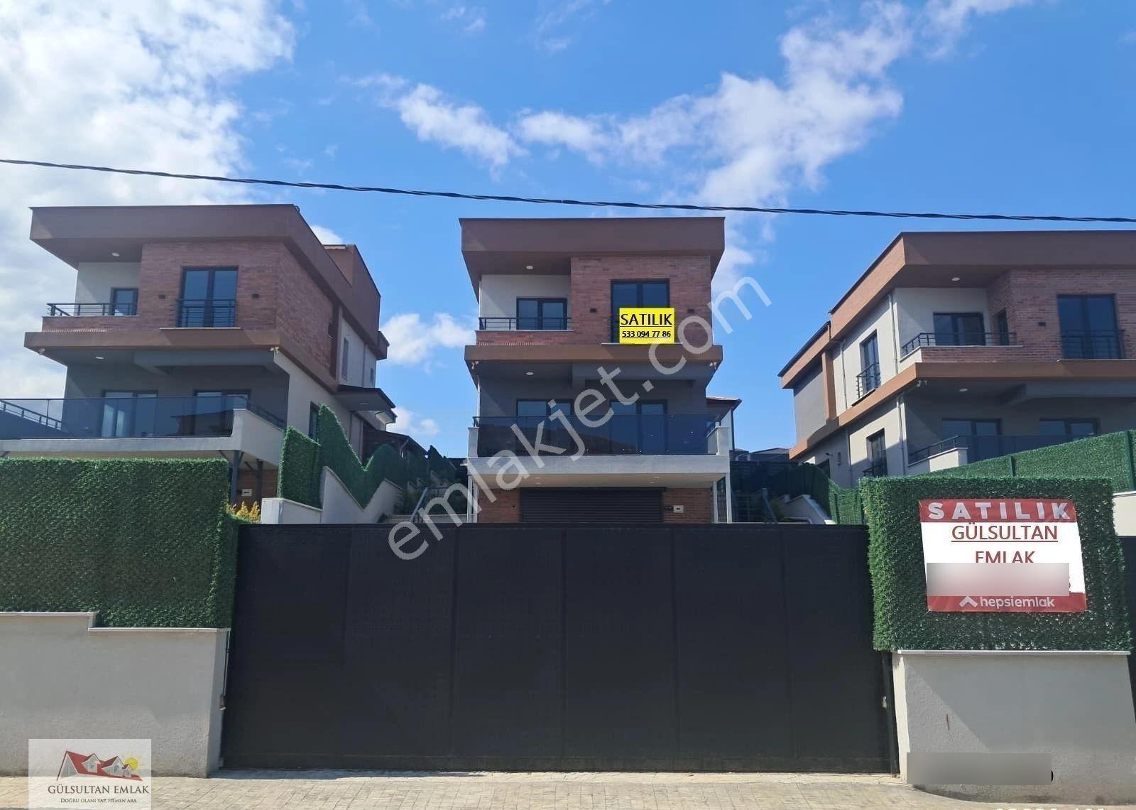 Gülsultan Emlak ' Tan Tekirdağ Süleymanpaşa Hürriyet Mah. İskanlı Satılık 4+2 Lüks Villa