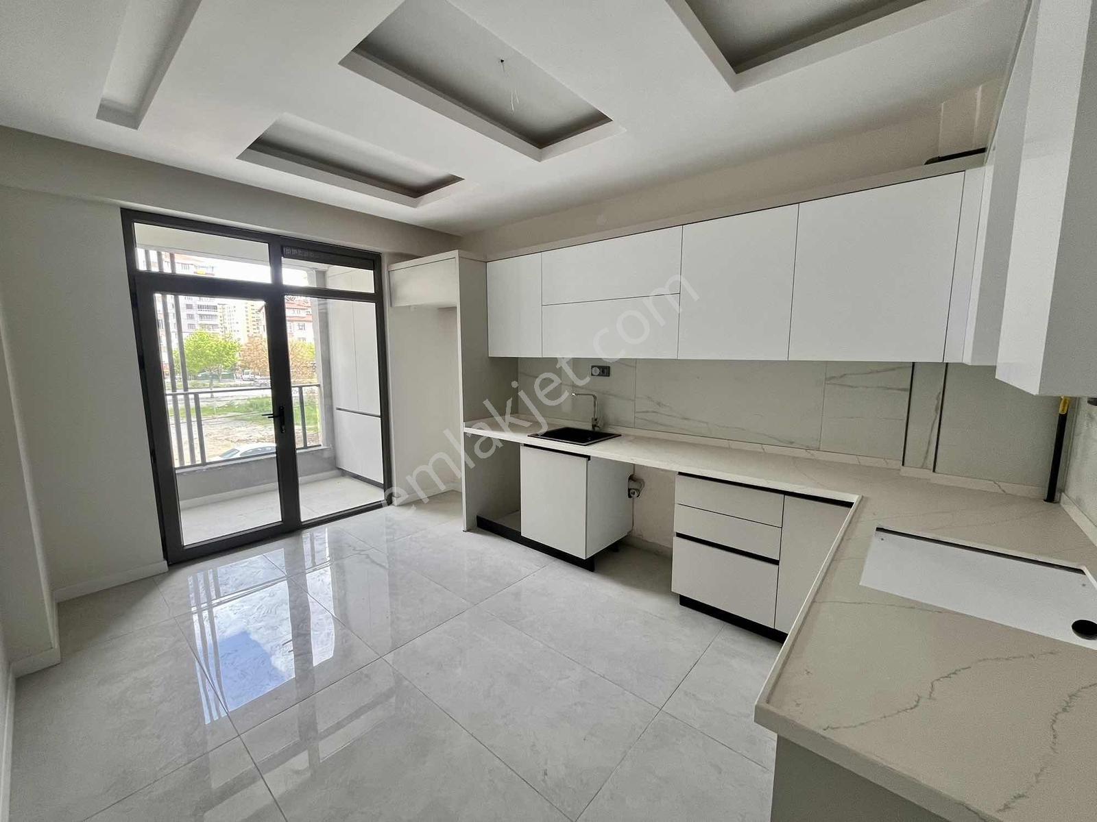 Yks'den Beyşehir Cadde Cepheli 3+1 Site İçi Satılık Daire - Görsel 8