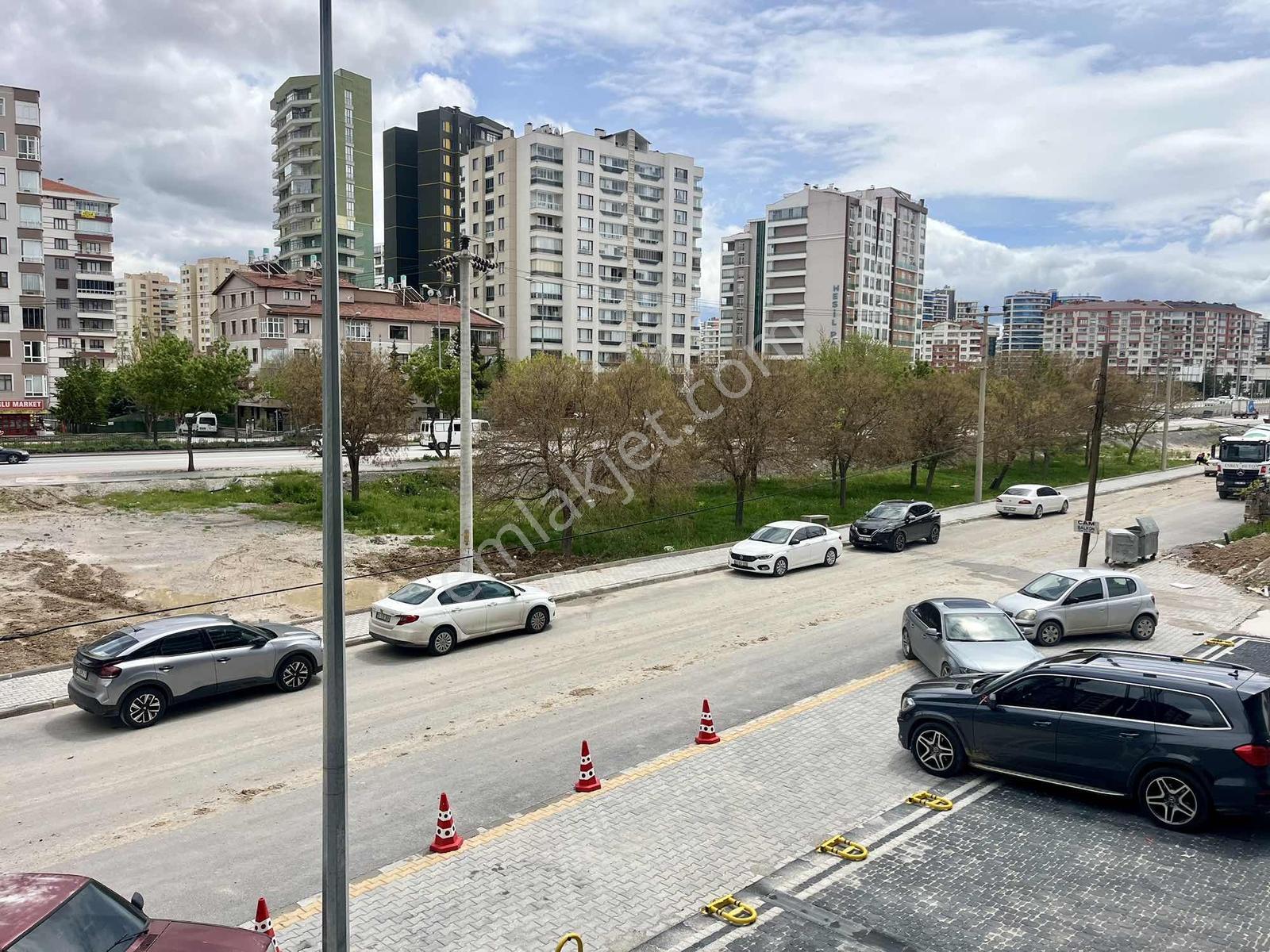 Yks'den Beyşehir Cadde Cepheli 3+1 Site İçi Satılık Daire - Görsel 29