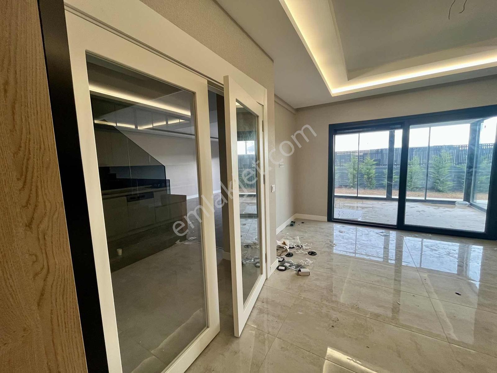 Yks'den Buhara Mh Site İçi 6+1/290m² Lüx Satılık Villa - Görsel 33