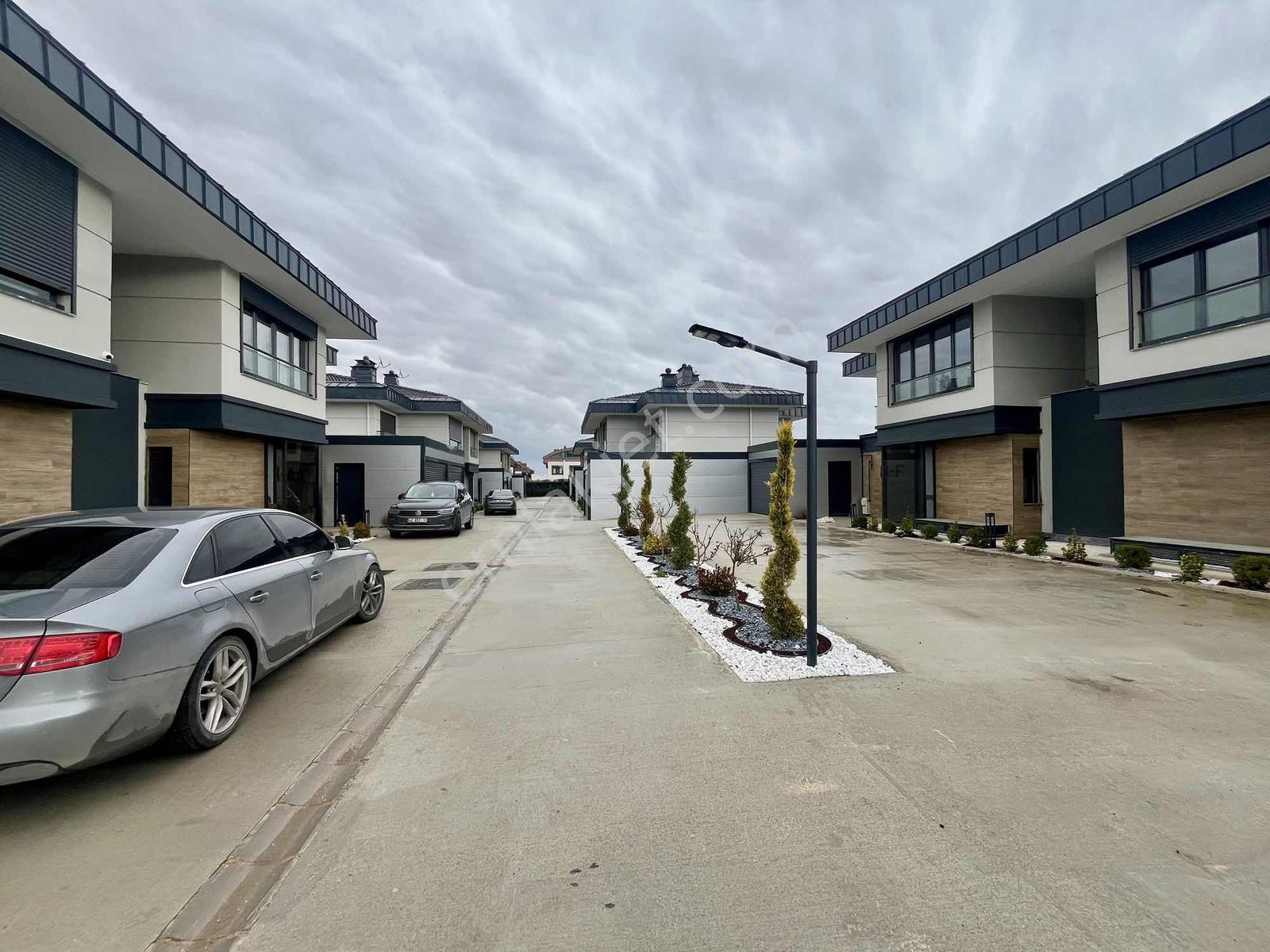 Yks'den Buhara Mh Site İçi 6+1/290m² Lüx Satılık Villa - Görsel 21