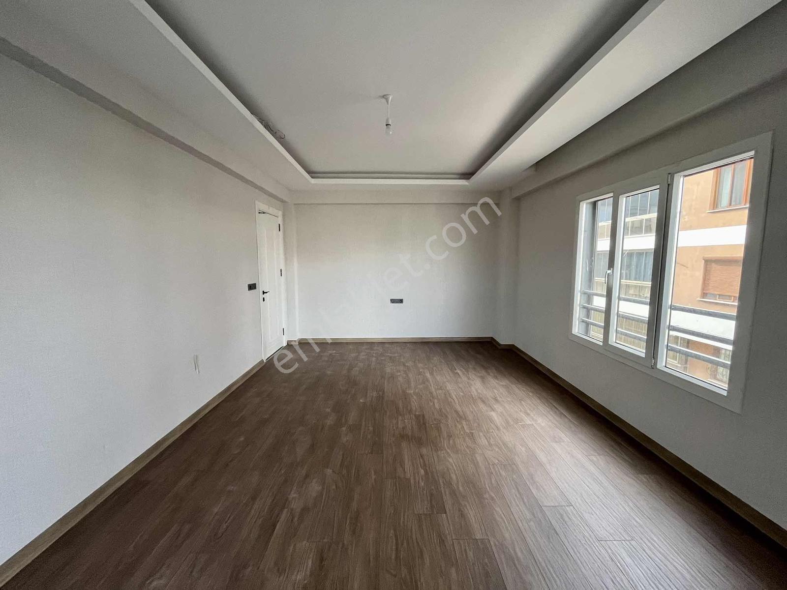 Abdülhamidhan Cad Üzerinde 3,5+1/125m² Lüx Daire Yks'den - Görsel 22
