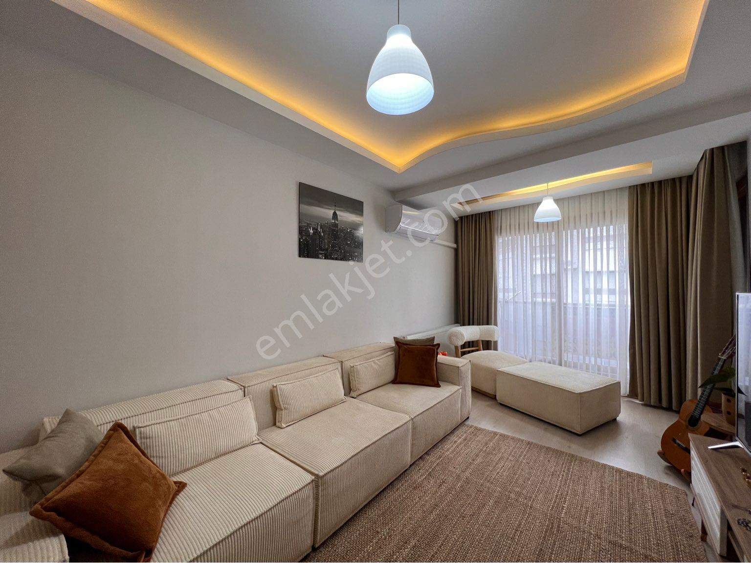 Buca Yaylacık Mah'de 2+1 85m2 Dgazlı Asansörlü Ful Eşyalı Satılık Daire - Görsel 3