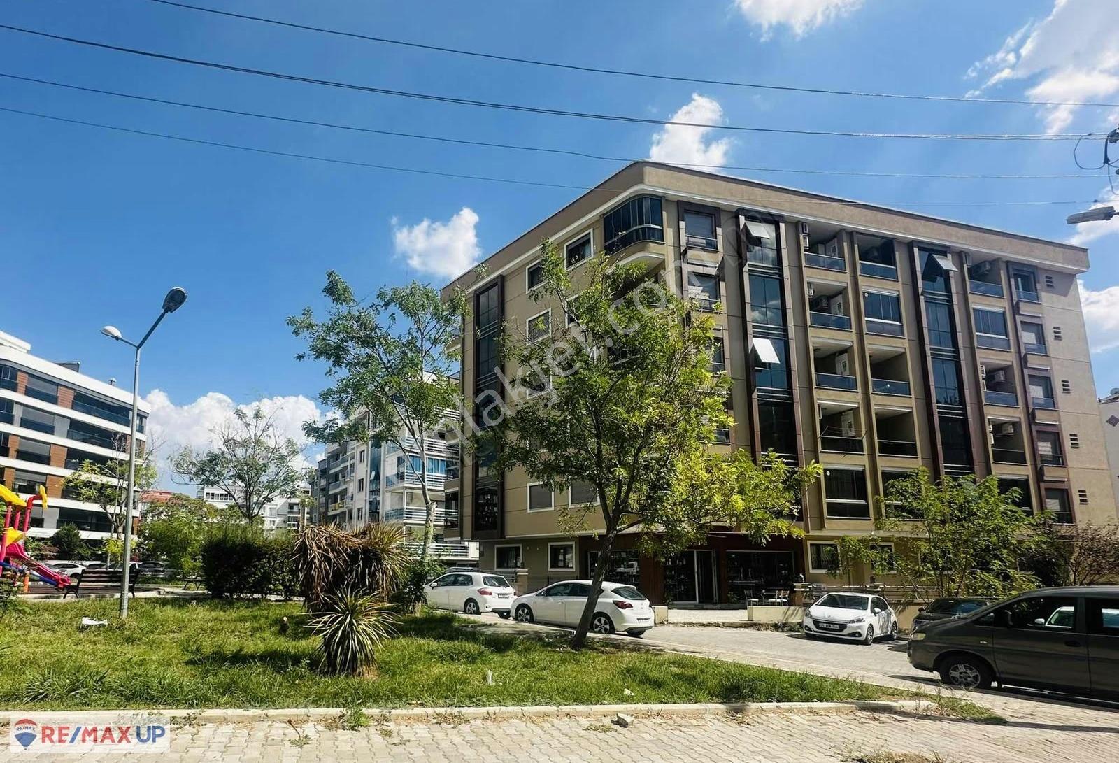 Ege Üniversitesi Ve Evka 3 Metro Yakını 2+1 Satılık - Görsel 26