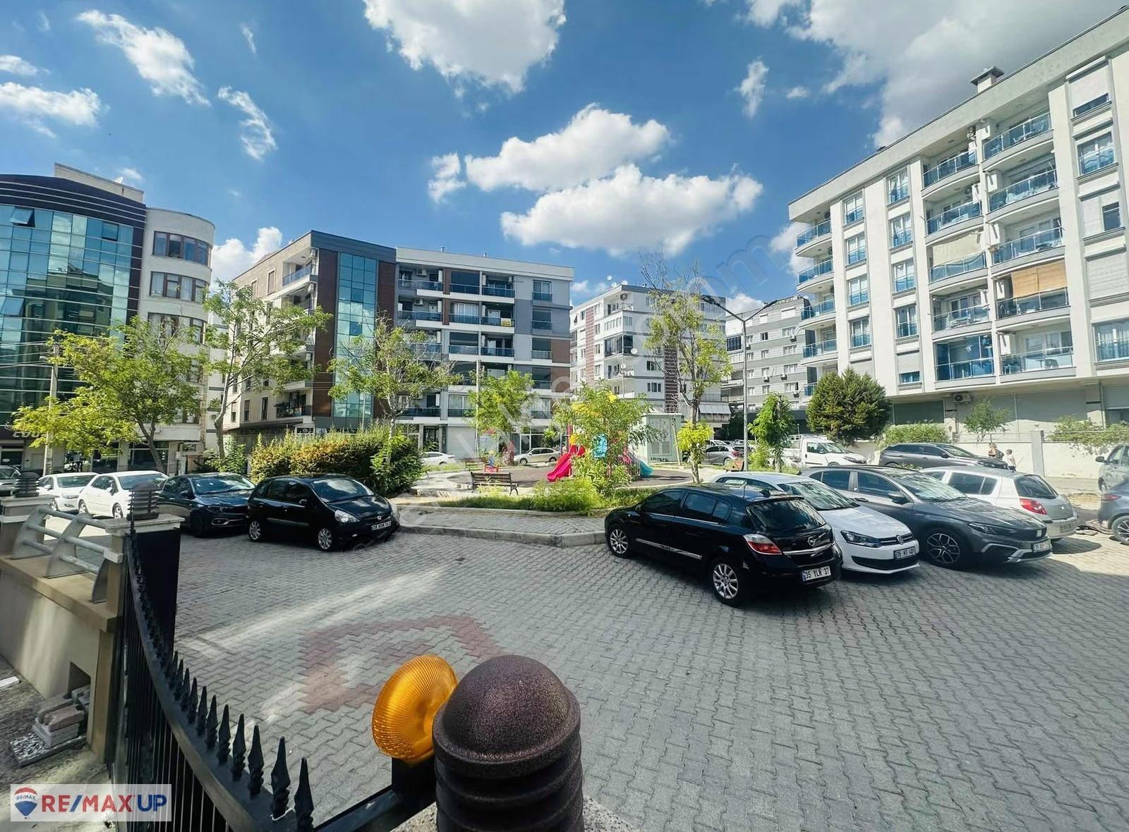Ege Üniversitesi Ve Evka 3 Metro Yakını 2+1 Satılık - Görsel 13