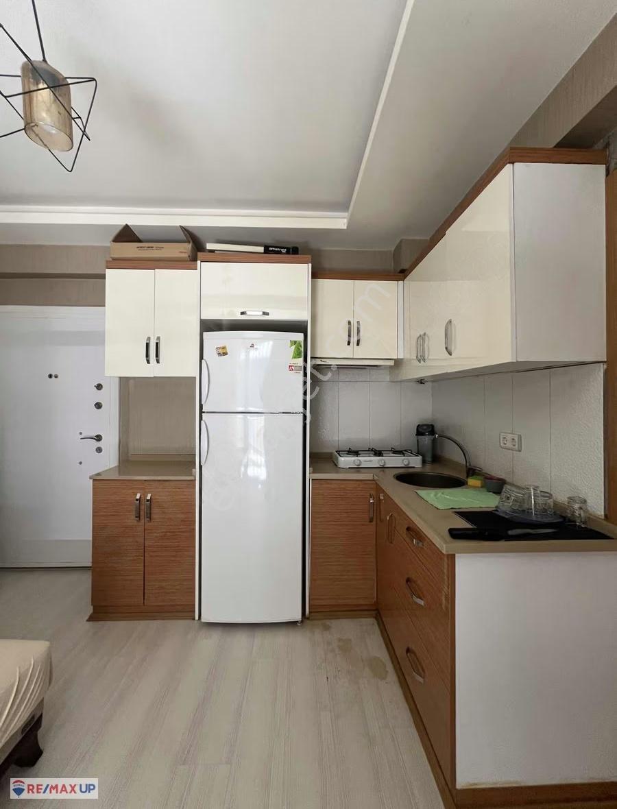 Yeni Bina'da Eşyalı Kiralık 1+1 Daire - Görsel 19