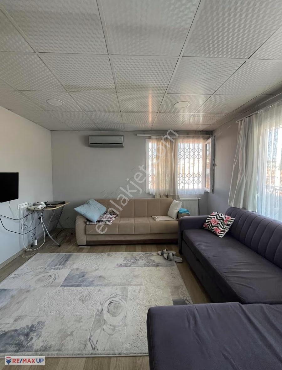 Eşyalı, Jeotermalli 2+1 Kiralık Daire - Görsel 3