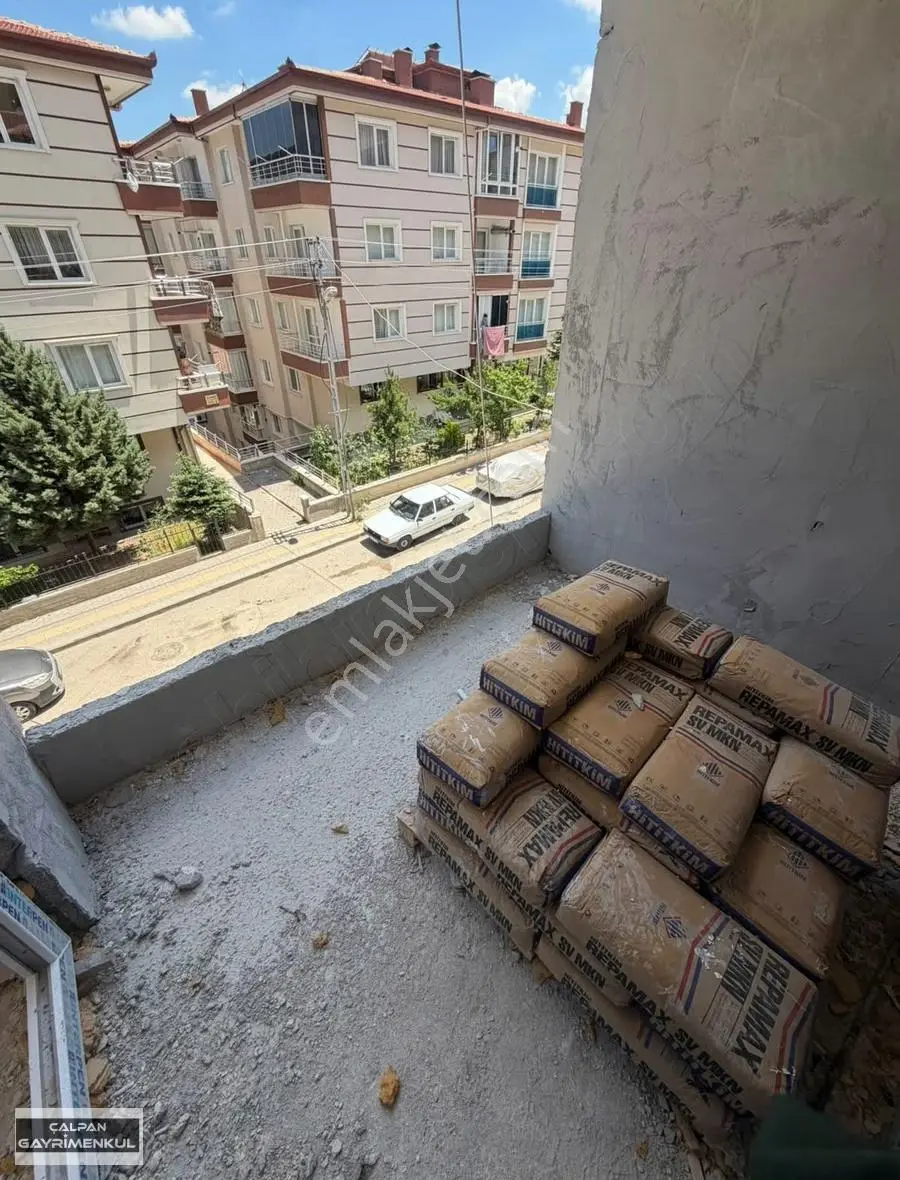 Şahapgürler Mah. Katta Ekstralı Geniş Metrekare Ön Cephe Ful 3+1 - Görsel 3