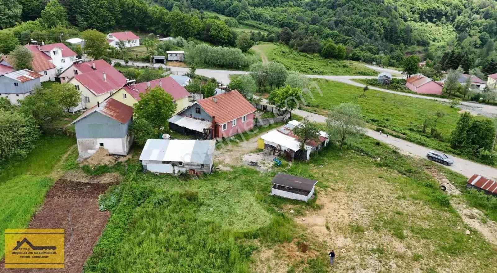 Ruşen Aydın Gayrimenkulden Kaynaşlı Yeşiltepe Köyde Satılık Arsa - Görsel 2