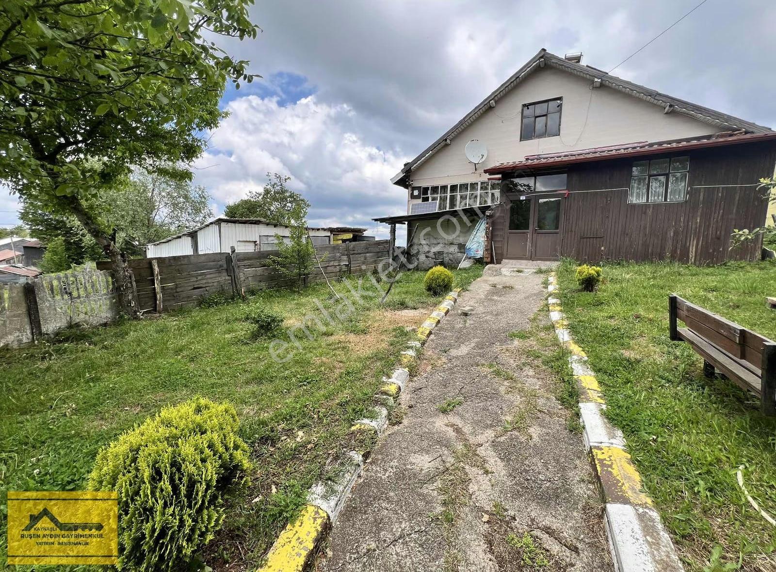 Ruşen Aydın Gayrimenkulden Kaynaşlı Yeşiltepe Köyde Satılık Arsa - Görsel 18