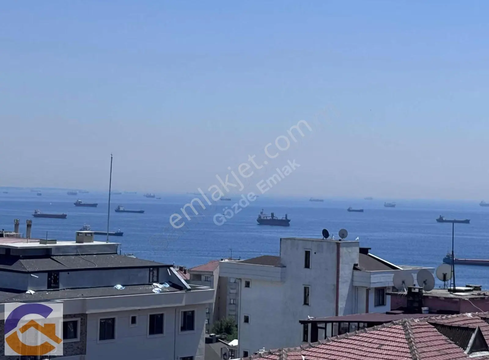 Kartal Petrol İş'te Deniz Manzaralı, Eşyalı 3+1 Dubleks Daire
