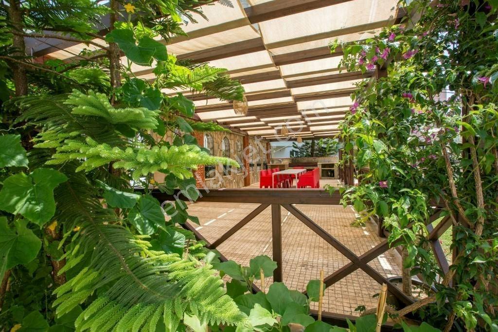 Alanya Tosmur'da Deniz Manzaralı İkamete Uygun 4+1 Dubleks Penthouse - Görsel 23