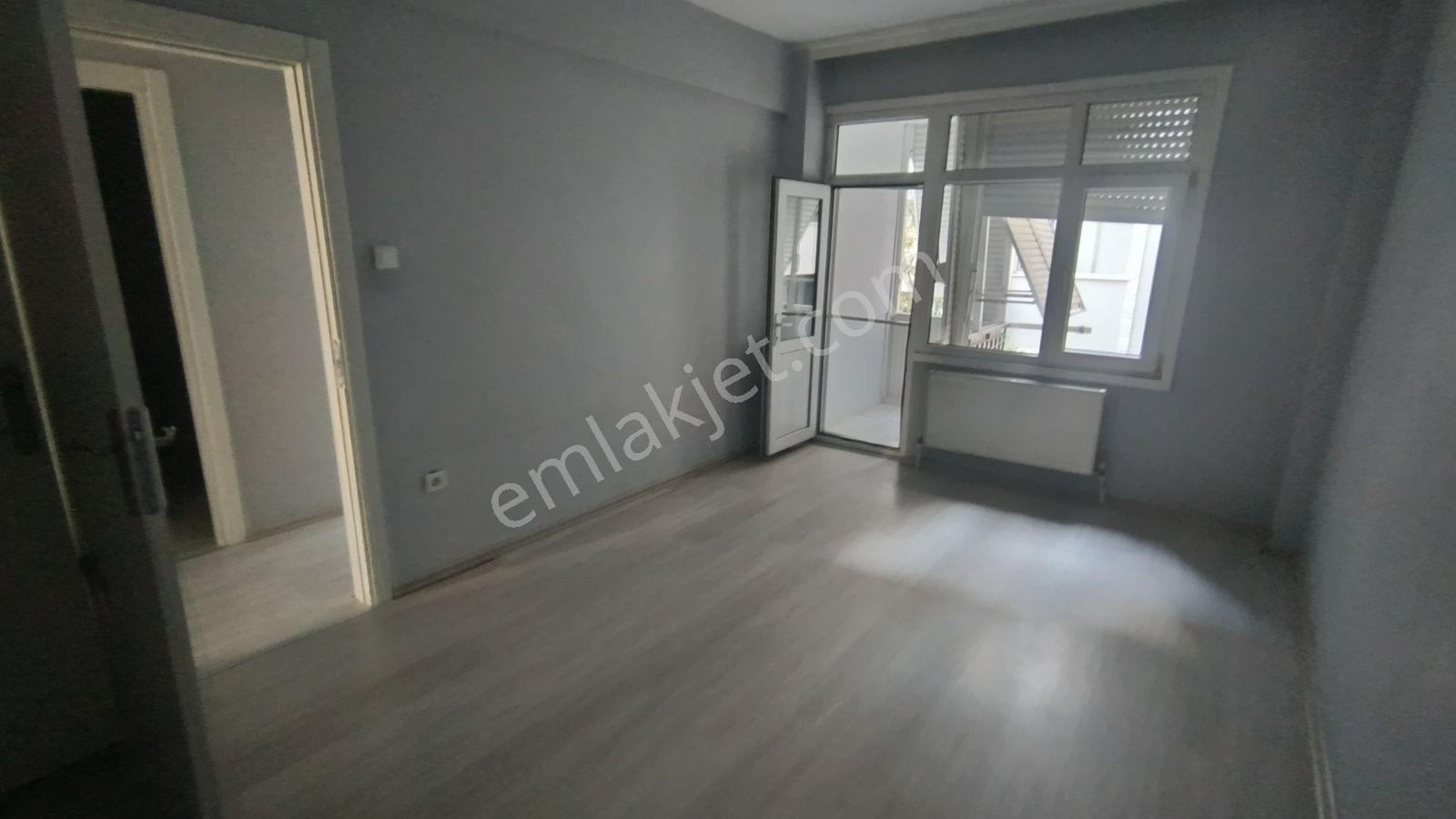 İbar Emlaktan Pendik Carşıda Kiralık 2+1 Daire - Görsel 13