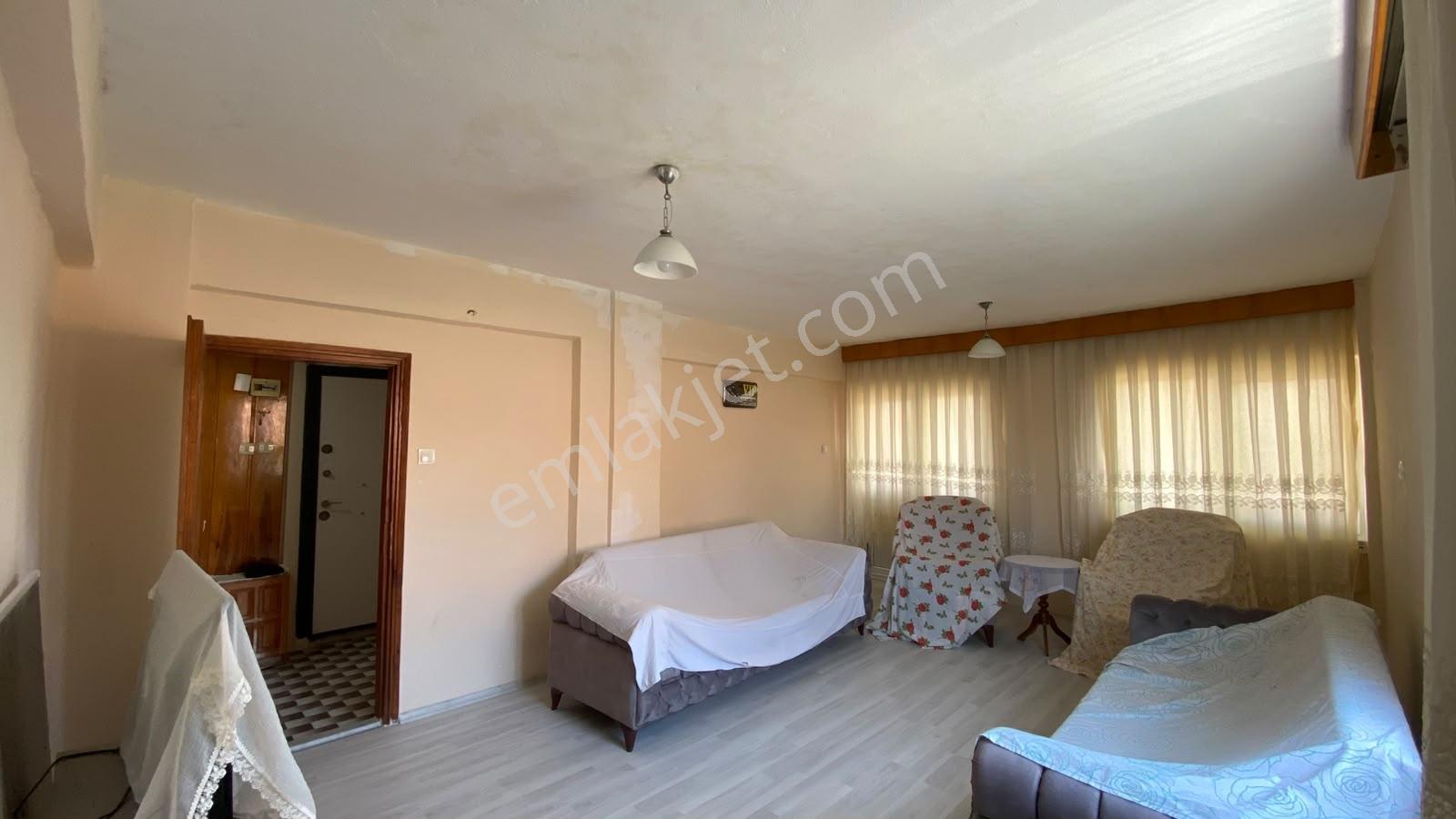Vıp Gayrimenkul'den 3+1 Manzaralı Ve Bakımlı 145 M² Daire - Görsel 7