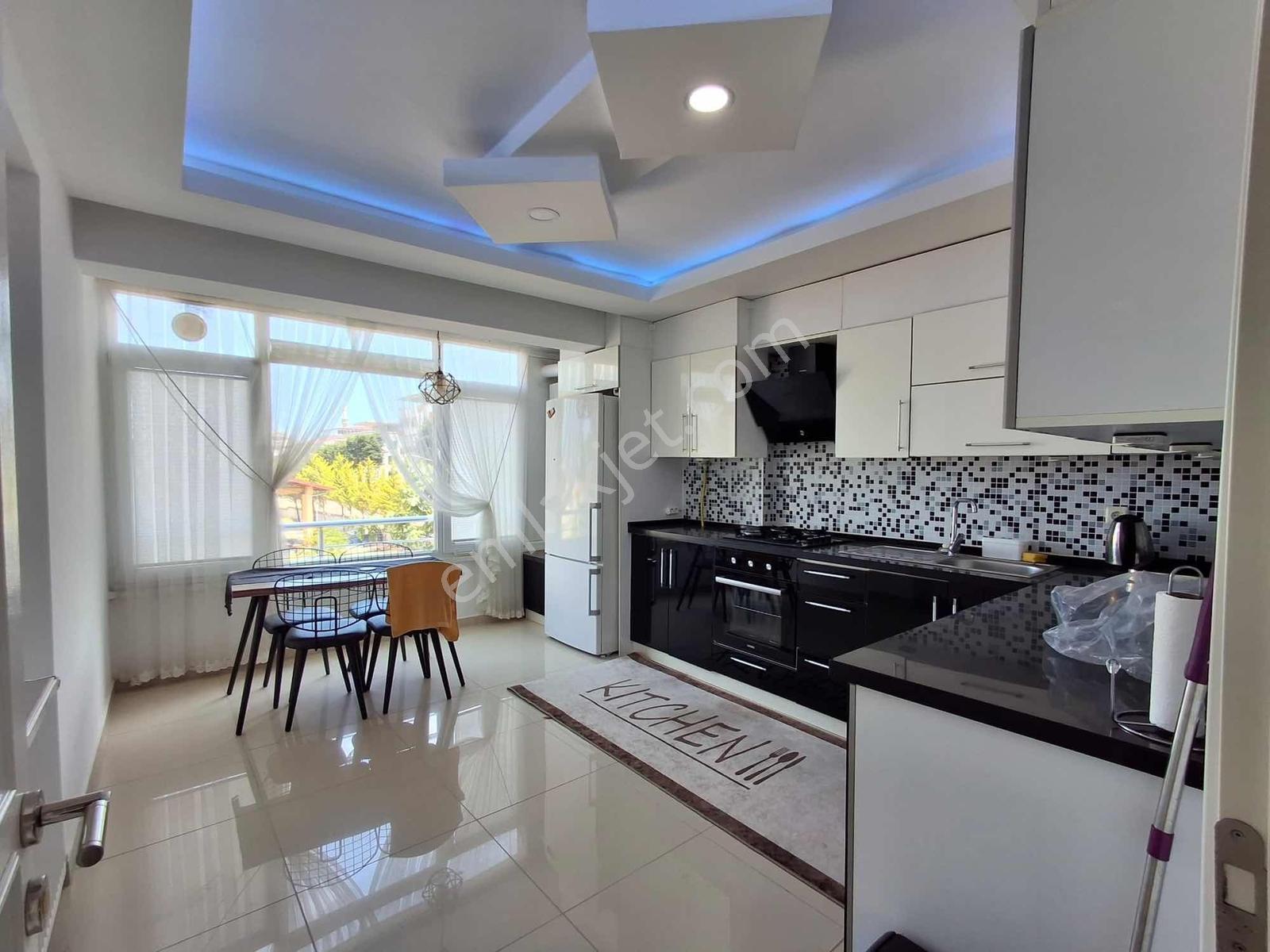 Bluediamond Emlak ; Tramvay Altı Dsi Arkası Satılık 3+1 Daire